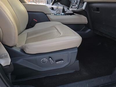 2022 Ford Expedition MAX Limited   - Photo 21 - Bemidji, MN 56601