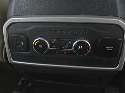 2022 Ford Expedition MAX Limited   - Photo 18 - Bemidji, MN 56601