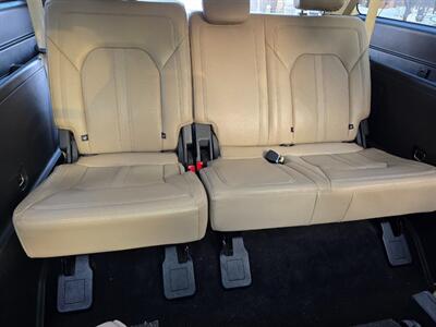 2022 Ford Expedition MAX Limited   - Photo 16 - Bemidji, MN 56601