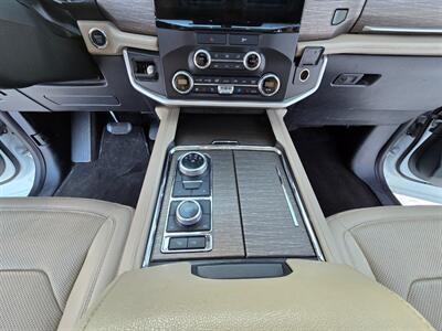 2022 Ford Expedition MAX Limited   - Photo 28 - Bemidji, MN 56601