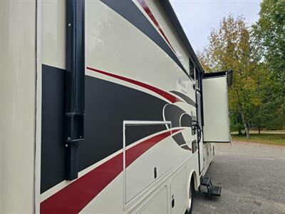 2016 Jayco Precept 31UL, Ford   - Photo 7 - Bemidji, MN 56601