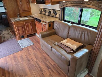 2016 Jayco Precept 31UL, Ford   - Photo 17 - Bemidji, MN 56601