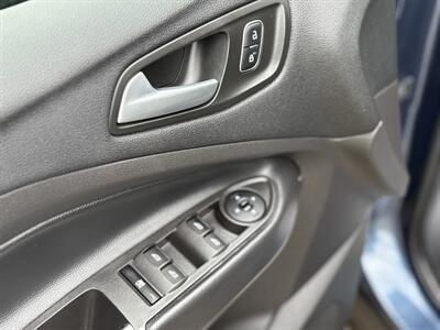 2018 Ford Escape SE *No Accident History* - Photo 20 - Edmonton, AB T6B 0B7
