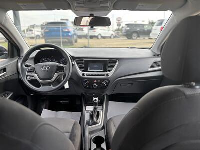 2020 Hyundai ACCENT Essential   - Photo 14 - Edmonton, AB T6B 0B7