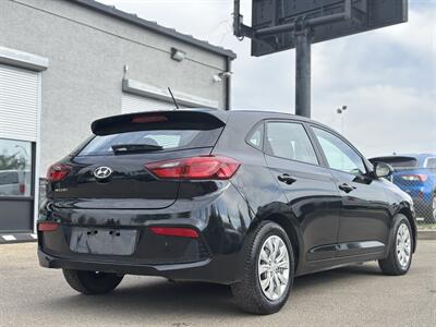 2020 Hyundai ACCENT Essential   - Photo 3 - Edmonton, AB T6B 0B7