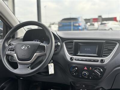 2020 Hyundai ACCENT Essential   - Photo 15 - Edmonton, AB T6B 0B7