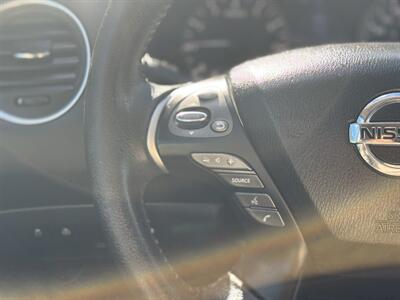 2017 Nissan Pathfinder SV   - Photo 22 - Edmonton, AB T6B 0B7