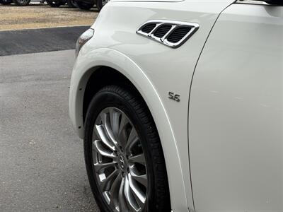 2015 INFINITI QX80 *One Owner* - Photo 10 - Edmonton, AB T6B 0B7