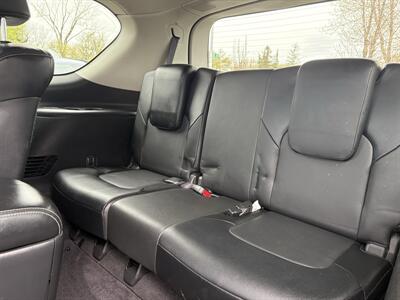 2015 INFINITI QX80 *One Owner* - Photo 14 - Edmonton, AB T6B 0B7
