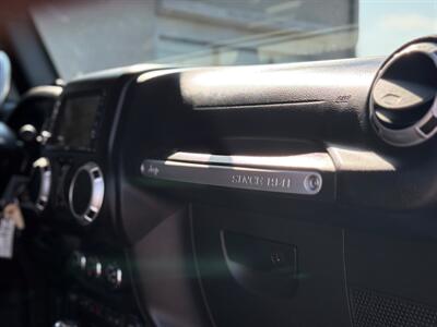 2014 Jeep Wrangler Unlimited Sahara - Photo 16 - Edmonton, AB T6B 0B7