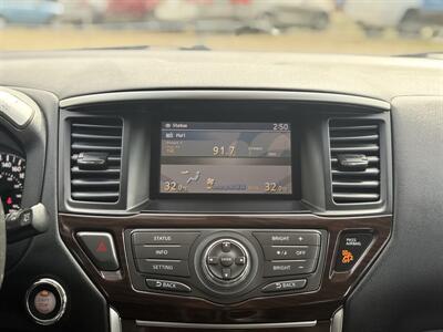 2016 Nissan Pathfinder SL V6 *One Owner* - Photo 18 - Edmonton, AB T6B 0B7