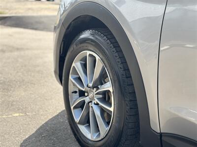2017 Hyundai SANTA FE XL Luxury   - Photo 9 - Edmonton, AB T6B 0B7