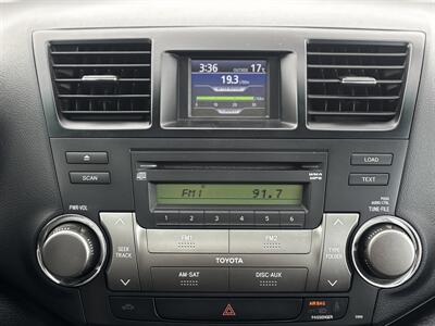 2010 Toyota Highlander Sport   - Photo 19 - Edmonton, AB T6B 0B7