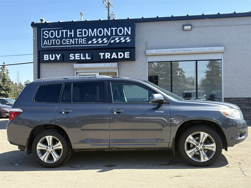 2010 Toyota Highlander Sport  