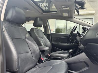 2016 Kia Rio 5-Door SX   - Photo 11 - Edmonton, AB T6B 0B7