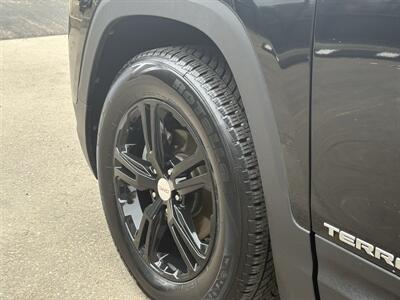 2019 GMC Terrain SLE - Photo 9 - Edmonton, AB T6B 0B7