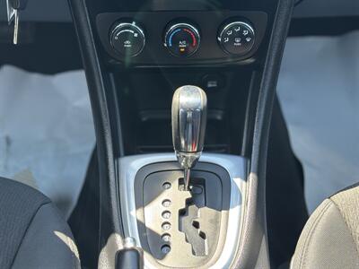 2014 Chrysler 200 LX*LOW KMS*ONE OWNER*NO ACCIDNETS*   - Photo 18 - Edmonton, AB T6B 0B7