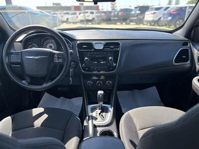 2014 Chrysler 200 LX*LOW KMS*ONE OWNER*NO ACCIDNETS*   - Photo 15 - Edmonton, AB T6B 0B7