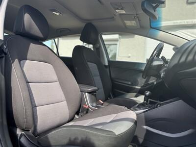2016 Kia Forte5 EX *LOW KMS* - Photo 14 - Edmonton, AB T6B 0B7