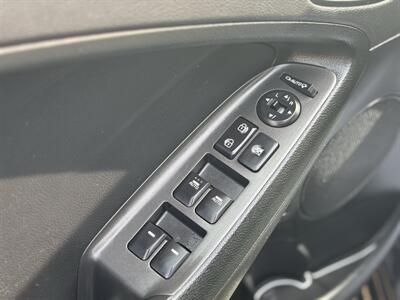 2016 Kia Forte5 EX *LOW KMS* - Photo 22 - Edmonton, AB T6B 0B7