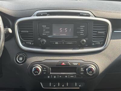 2016 Kia Sorento EX V6 *LOW KMS*7 SEATER* - Photo 19 - Edmonton, AB T6B 0B7