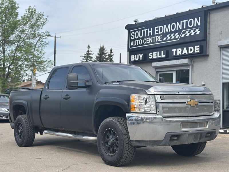 2011 Chevrolet Silverado 2500HD LT  