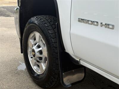 2019 Chevrolet Silverado 2500HD Work Truck   - Photo 12 - Edmonton, AB T6B 0B7