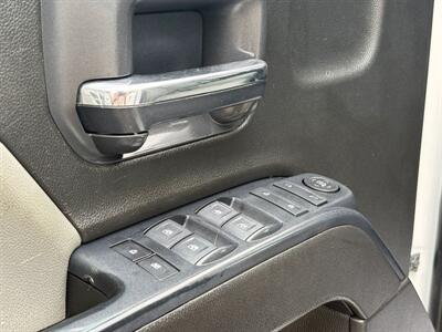 2019 Chevrolet Silverado 2500HD Work Truck   - Photo 17 - Edmonton, AB T6B 0B7