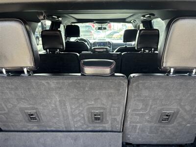 2021 Ford Expedition Limited Stealth Edition   - Photo 10 - Edmonton, AB T6B 0B7