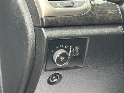 2012 Jeep Grand Cherokee Laredo   - Photo 12 - Edmonton, AB T6B 0B7