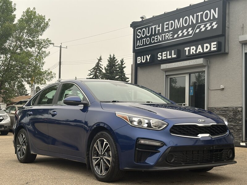 2021 Kia Forte EX   - Photo 1 - Edmonton, AB T6B 0B7