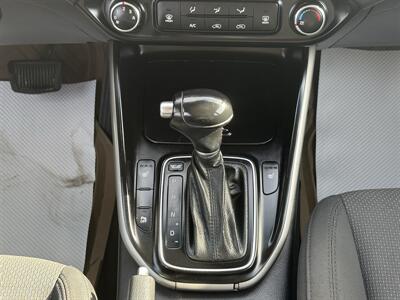 2014 Kia Rondo LX   - Photo 19 - Edmonton, AB T6B 0B7