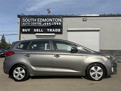 2014 Kia Rondo LX   - Photo 2 - Edmonton, AB T6B 0B7
