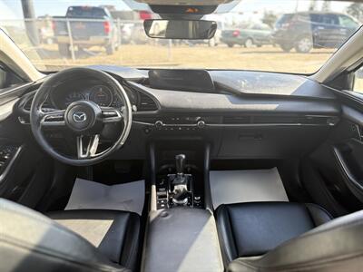 2020 Mazda Mazda3 Sedan Select   - Photo 13 - Edmonton, AB T6B 0B7