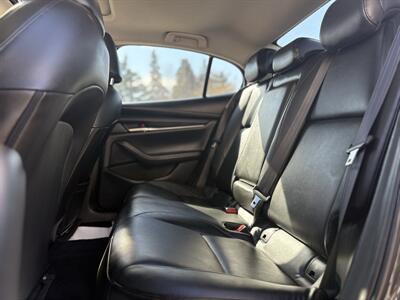 2020 Mazda Mazda3 Sedan Select   - Photo 12 - Edmonton, AB T6B 0B7