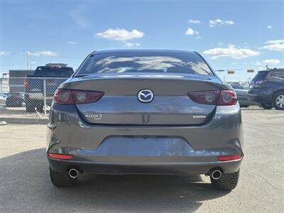 2020 Mazda Mazda3 Sedan Select   - Photo 5 - Edmonton, AB T6B 0B7