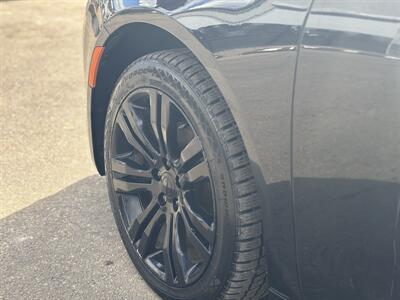 2016 Chrysler 200 Limited   - Photo 9 - Edmonton, AB T6B 0B7