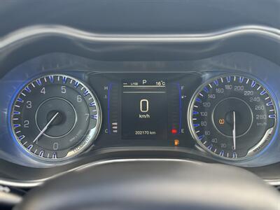 2016 Chrysler 200 Limited   - Photo 23 - Edmonton, AB T6B 0B7