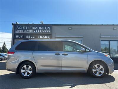 2011 Toyota Sienna Base 7-Passenger - Photo 2 - Edmonton, AB T6B 0B7