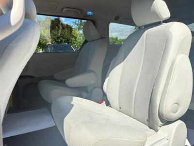 2011 Toyota Sienna Base 7-Passenger - Photo 13 - Edmonton, AB T6B 0B7