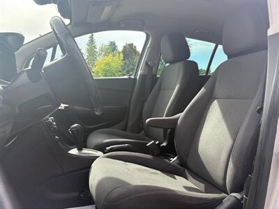 2015 Chevrolet Trax LS - Photo 12 - Edmonton, AB T6B 0B7