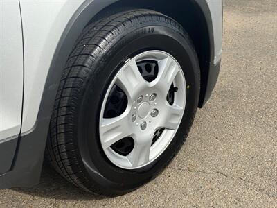 2015 Chevrolet Trax LS - Photo 9 - Edmonton, AB T6B 0B7