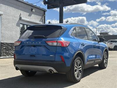 2020 Ford Escape SEL   - Photo 3 - Edmonton, AB T6B 0B7