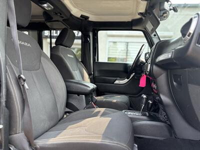 2017 Jeep Wrangler Unlimited Sahara - Photo 14 - Edmonton, AB T6B 0B7