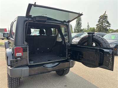 2017 Jeep Wrangler Unlimited Sahara - Photo 10 - Edmonton, AB T6B 0B7