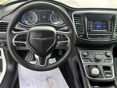 2015 Chrysler 200 LX *LOW KMS*   - Photo 12 - Edmonton, AB T6B 0B7