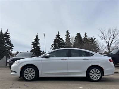 2015 Chrysler 200 LX *LOW KMS*   - Photo 6 - Edmonton, AB T6B 0B7