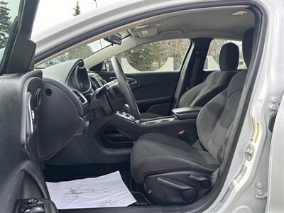 2015 Chrysler 200 LX *LOW KMS*   - Photo 10 - Edmonton, AB T6B 0B7