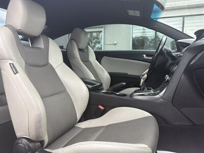2013 Hyundai Genesis 2.0T R-Spec*LOW KMS* - Photo 13 - Edmonton, AB T6B 0B7
