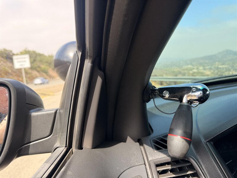 2015 Ford Explorer - Photo 16 - Poway, CA 92064